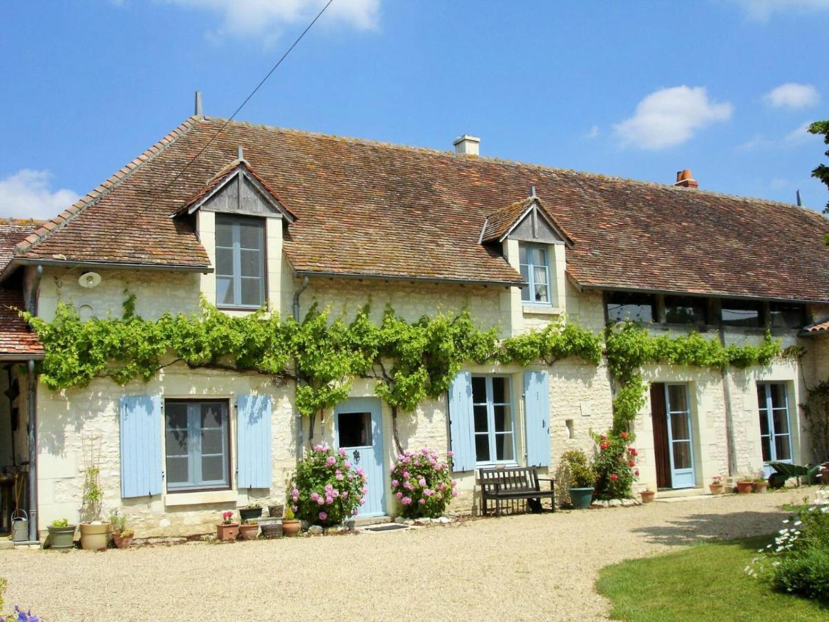 Gite Et Chambres D'Hotes Le Chene Billault Pouant Exterior foto